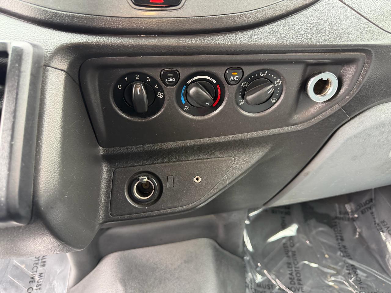 Ford Transit Van T-250 148" EL Hi Rf 9000 GVWR Sliding RH Dr 2019