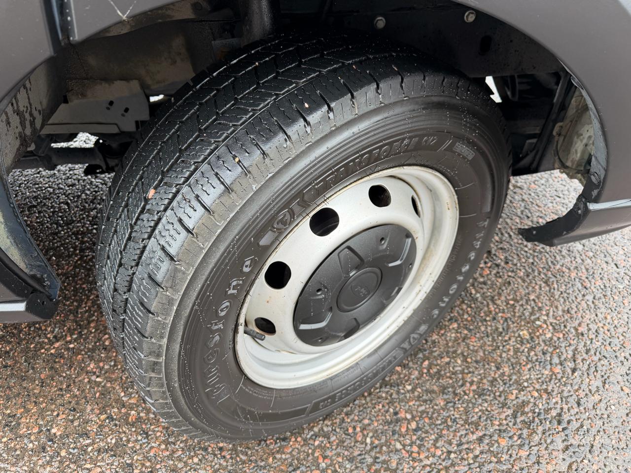 Ford Transit Van T-250 148" EL Hi Rf 9000 GVWR Sliding RH Dr 2019