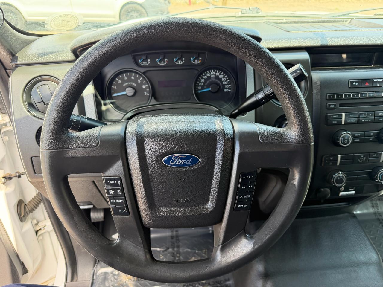 Ford F-150 4WD SuperCab 145" XL 2014