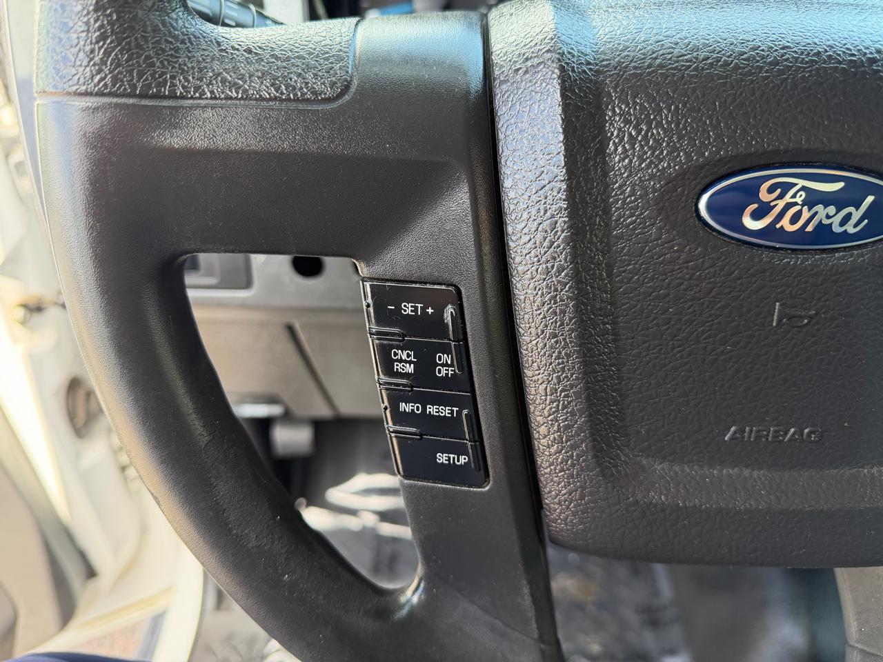Ford F-150 4WD SuperCab 145" XL 2014