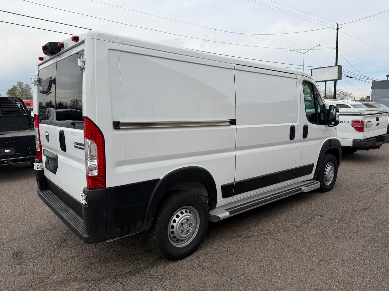 RAM ProMaster Cargo Van Tradesman 2500 Low Roof 136" WB w/Pass Seat 2025