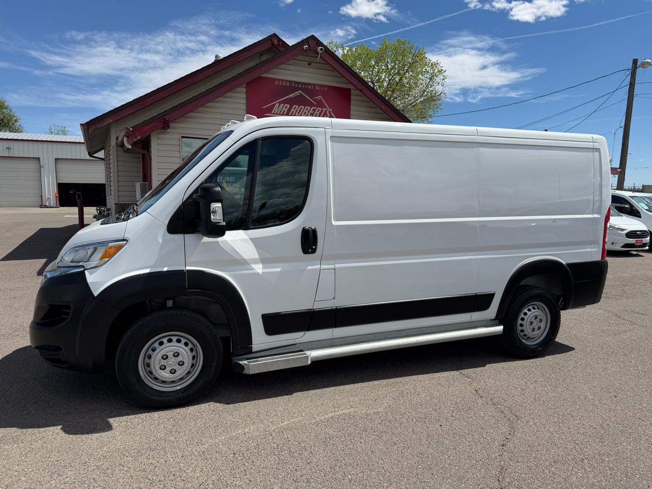 RAM ProMaster Cargo Van Tradesman 2500 Low Roof 136" WB w/Pass Seat 2025