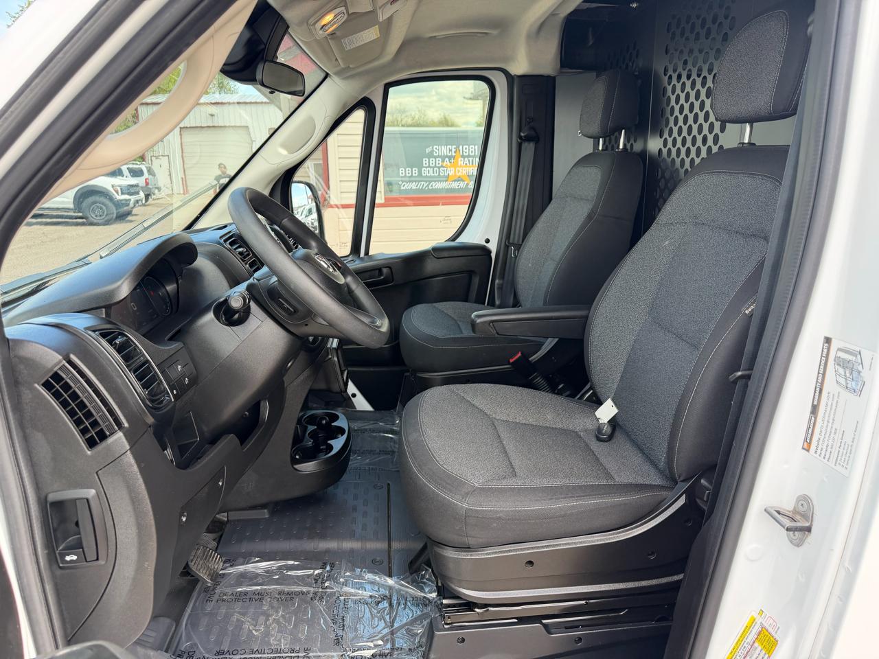 RAM ProMaster Cargo Van Tradesman 2500 Low Roof 136" WB w/Pass Seat 2025