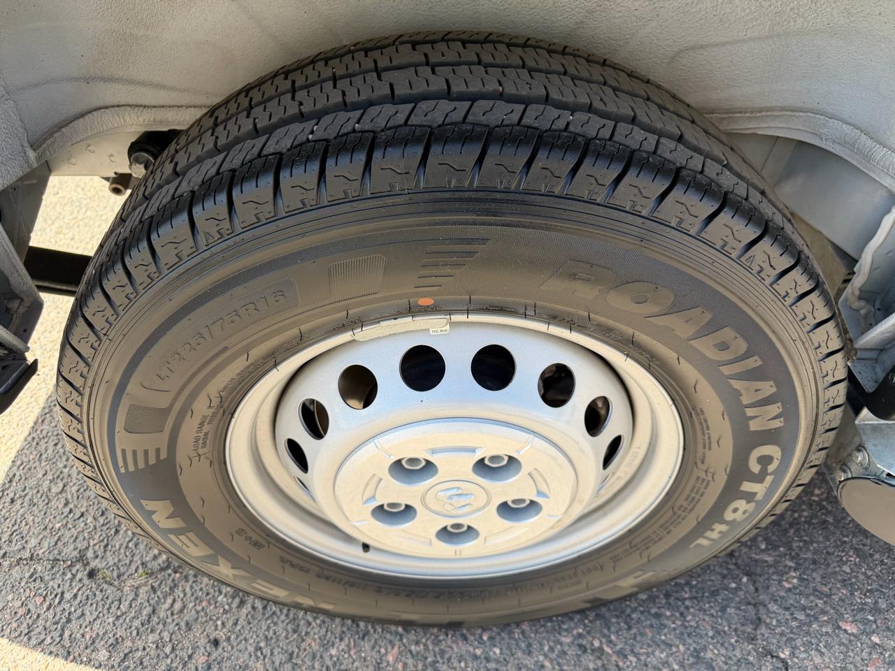 RAM ProMaster Cargo Van Tradesman 2500 Low Roof 136" WB w/Pass Seat 2025