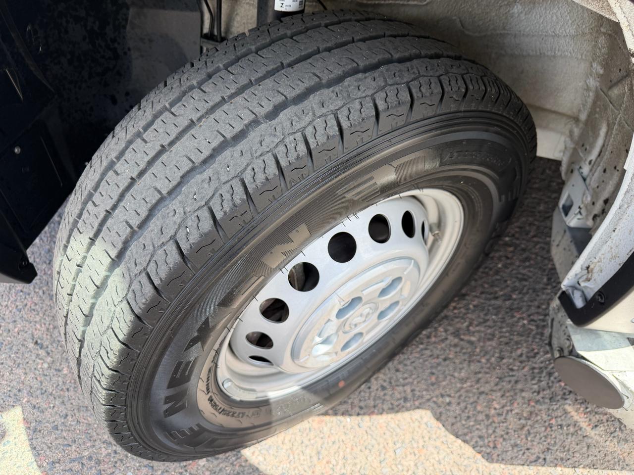 RAM ProMaster Cargo Van Tradesman 2500 Low Roof 136" WB w/Pass Seat 2025