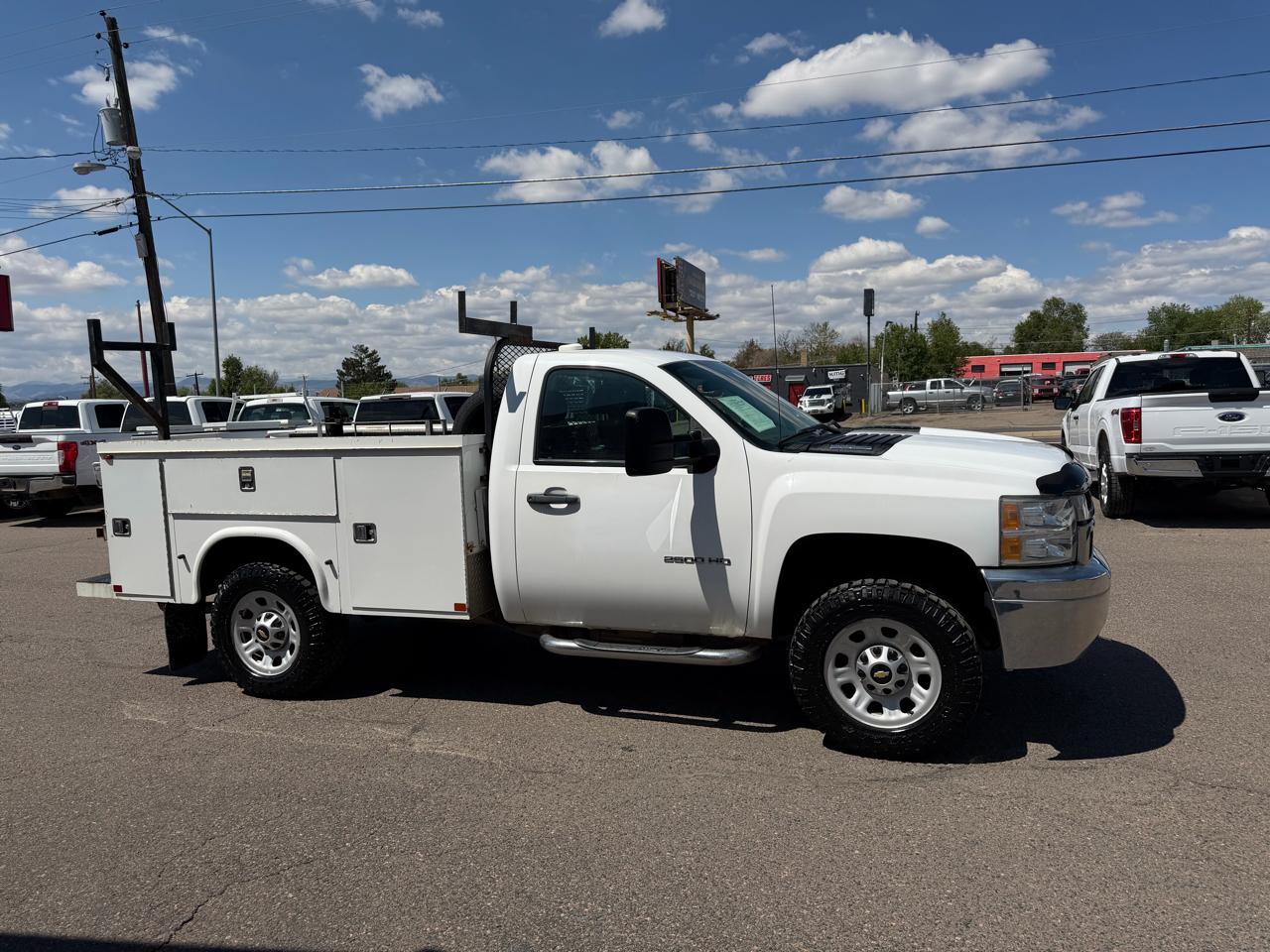 2012 Chevrolet Silverado 2500HD 4WD Reg Cab 133.7" Work Truck