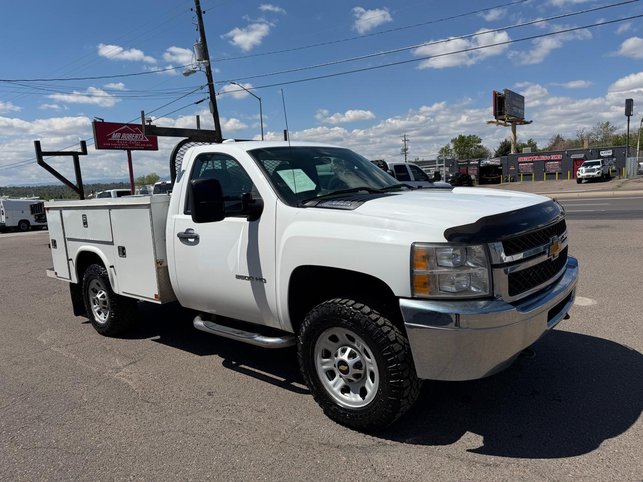Chevrolet Silverado 2500HD 4WD Reg Cab 133.7" Work Truck 2012
