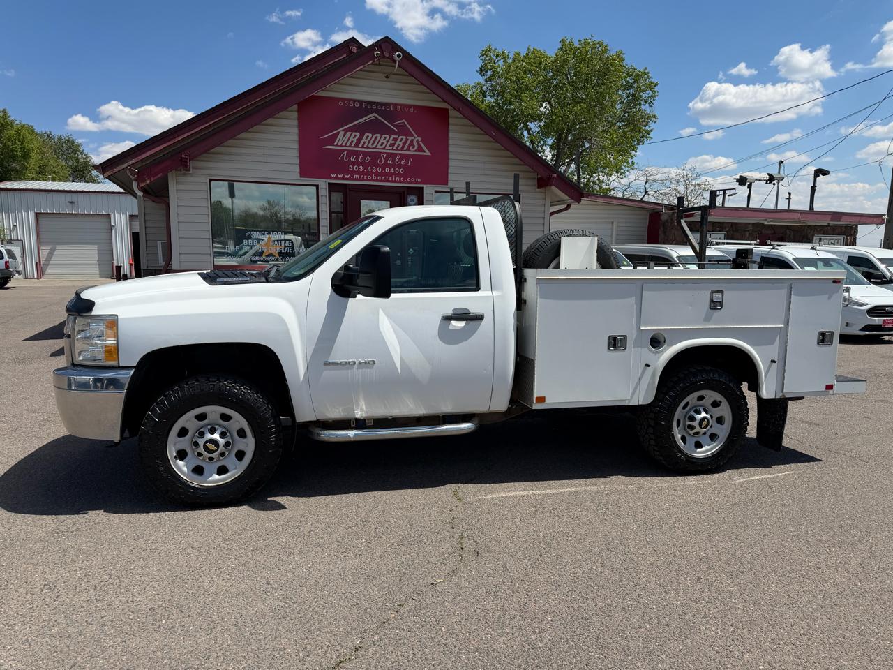 Chevrolet Silverado 2500HD 4WD Reg Cab 133.7" Work Truck 2012