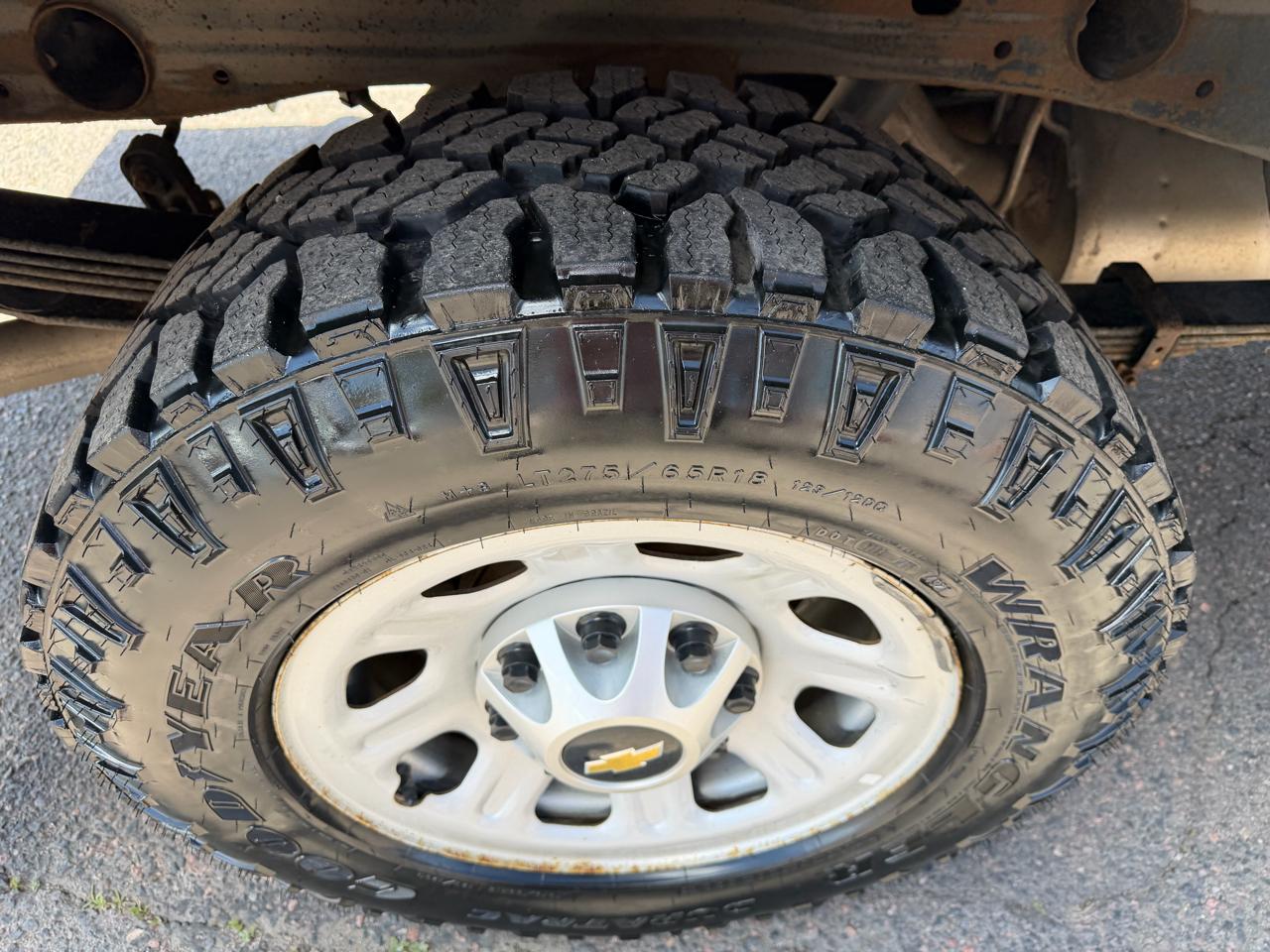 Chevrolet Silverado 2500HD 4WD Reg Cab 133.7" Work Truck 2012