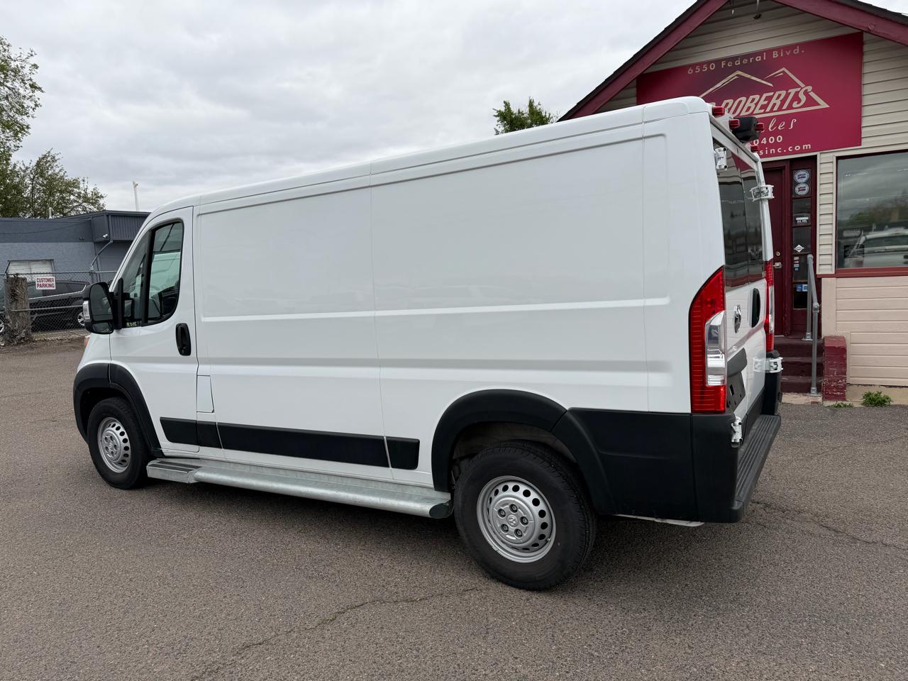 RAM ProMaster Cargo Van Tradesman 2500 Low Roof 136" WB w/Pass Seat 2025