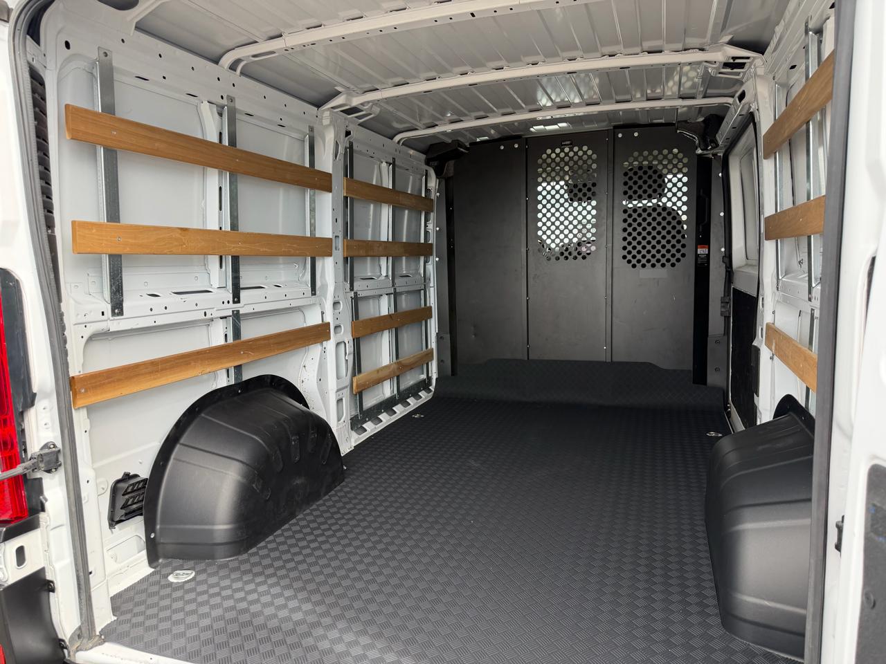 RAM ProMaster Cargo Van Tradesman 2500 Low Roof 136" WB w/Pass Seat 2025