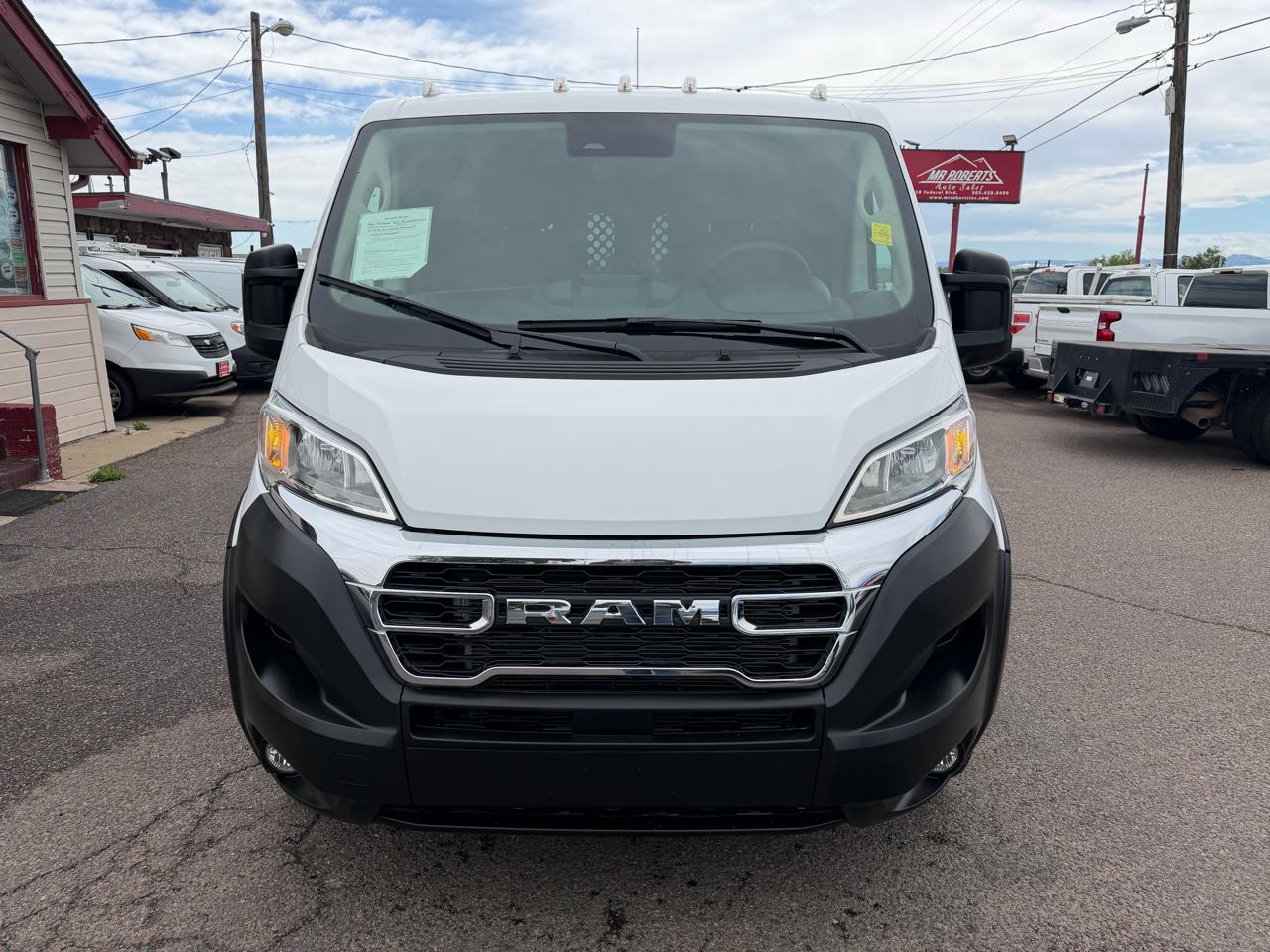 RAM ProMaster Cargo Van Tradesman 2500 Low Roof 136" WB w/Pass Seat 2025