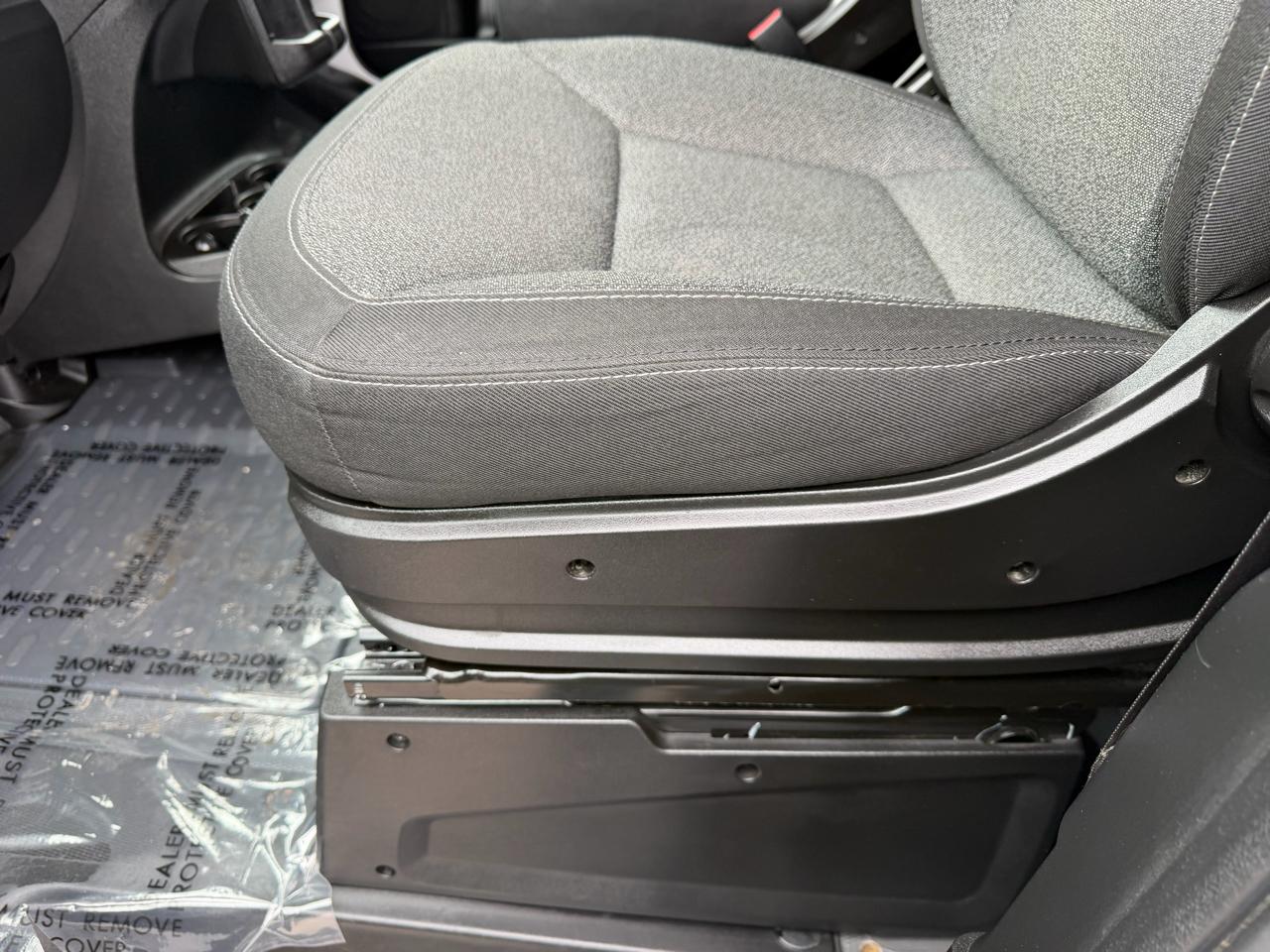 RAM ProMaster Cargo Van Tradesman 2500 Low Roof 136" WB w/Pass Seat 2025