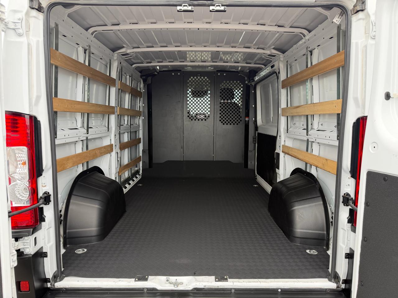RAM ProMaster Cargo Van Tradesman 2500 Low Roof 136" WB w/Pass Seat 2025
