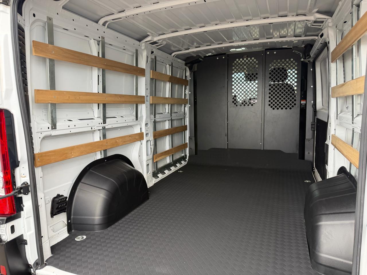 RAM ProMaster Cargo Van Tradesman 2500 Low Roof 136" WB w/Pass Seat 2025
