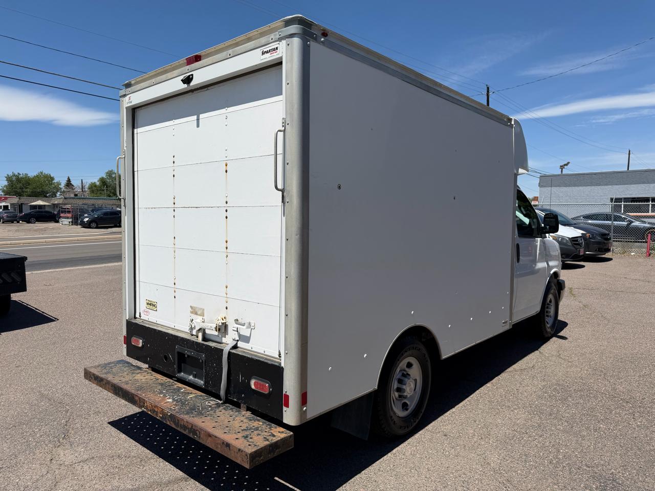 Chevrolet Express Commercial Cutaway 3500 Van 139" 2020