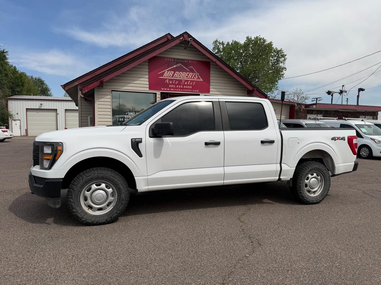 Ford F-150 XL 4WD SuperCrew 5.5' Box 2023