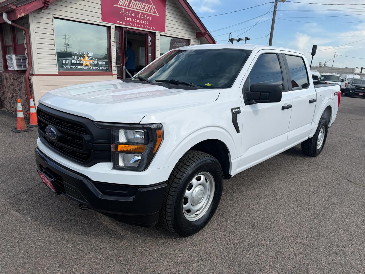 Ford F-150 XL 4WD SuperCrew 5.5' Box 2023