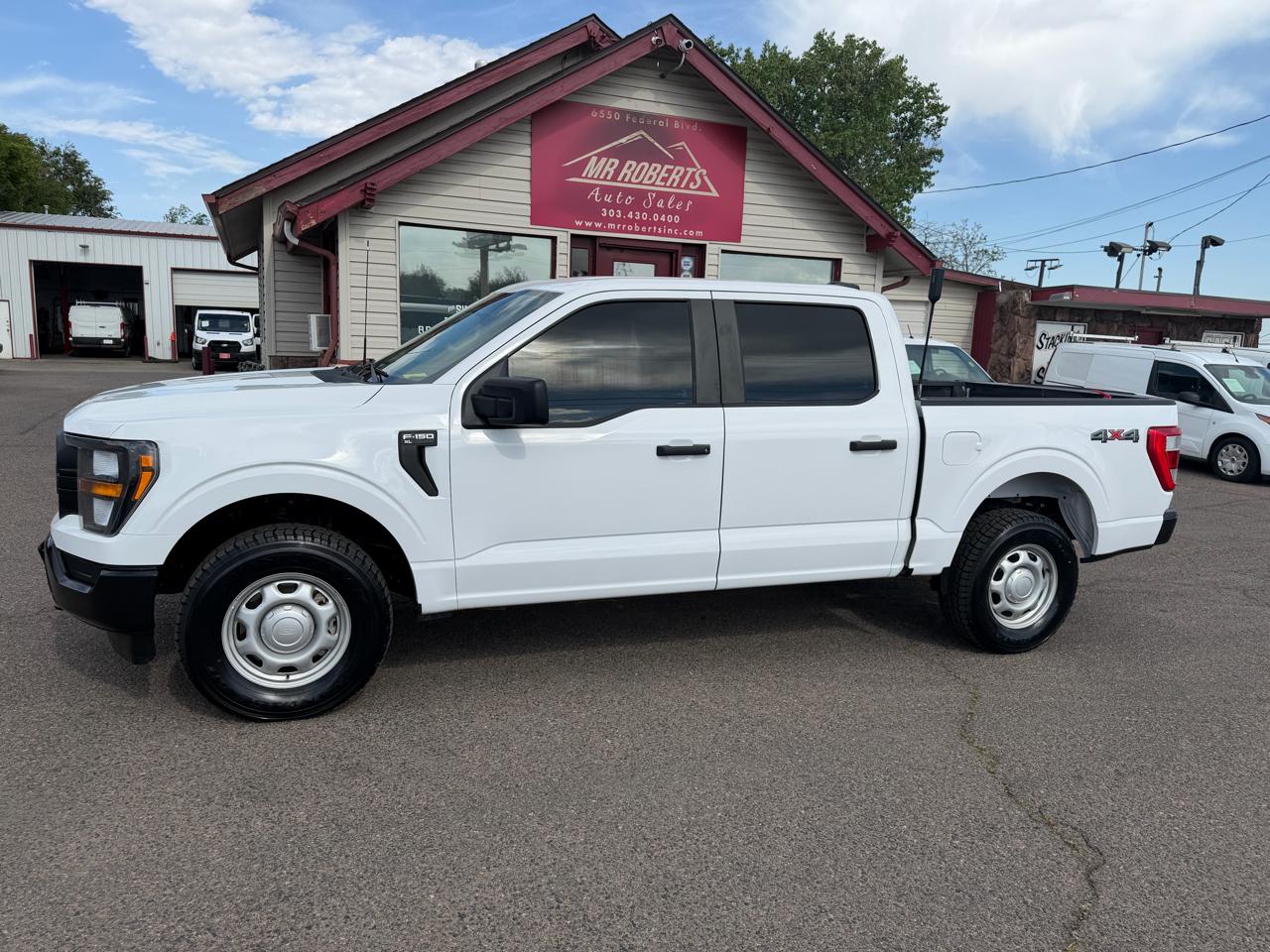 Ford F-150 XL 4WD SuperCrew 5.5' Box 2023