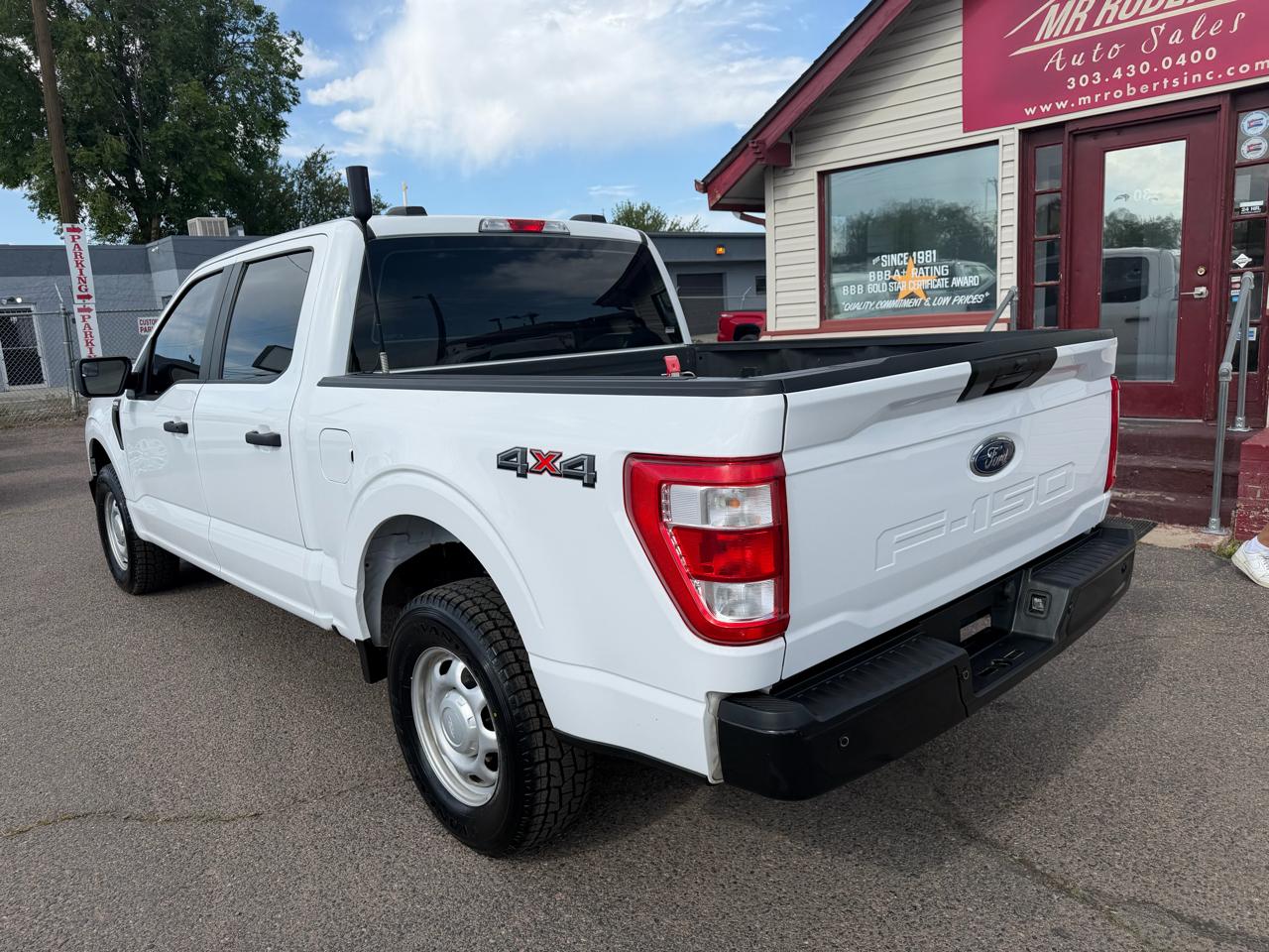 Ford F-150 XL 4WD SuperCrew 5.5' Box 2023