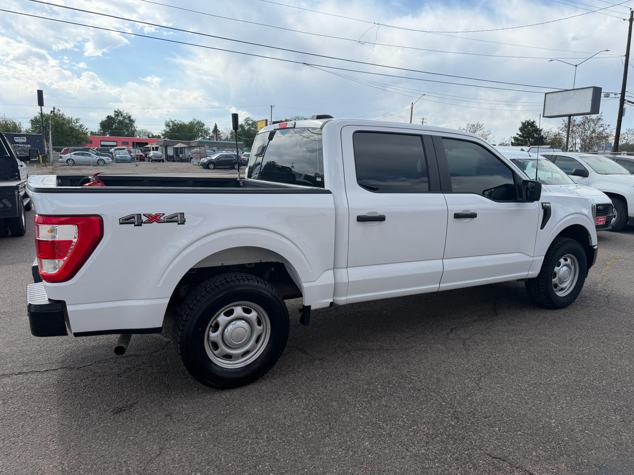 Ford F-150 XL 4WD SuperCrew 5.5' Box 2023
