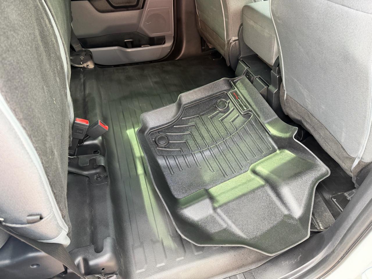 Ford F-150 XL 4WD SuperCrew 5.5' Box 2023