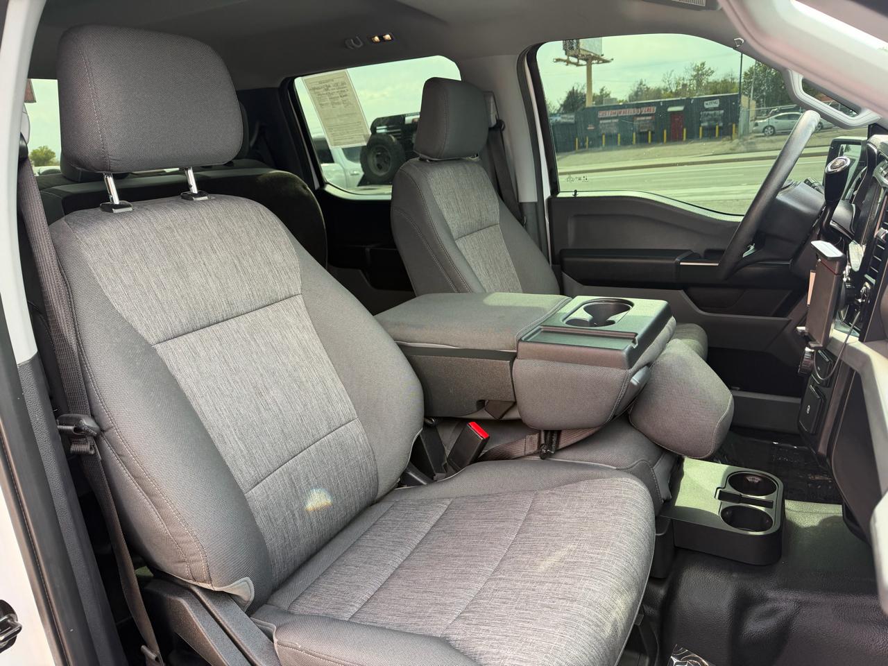Ford F-150 XL 4WD SuperCrew 5.5' Box 2023