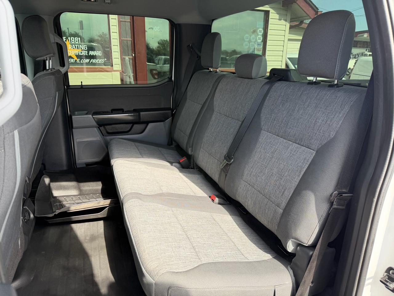 Ford F-150 XL 4WD SuperCrew 5.5' Box 2023