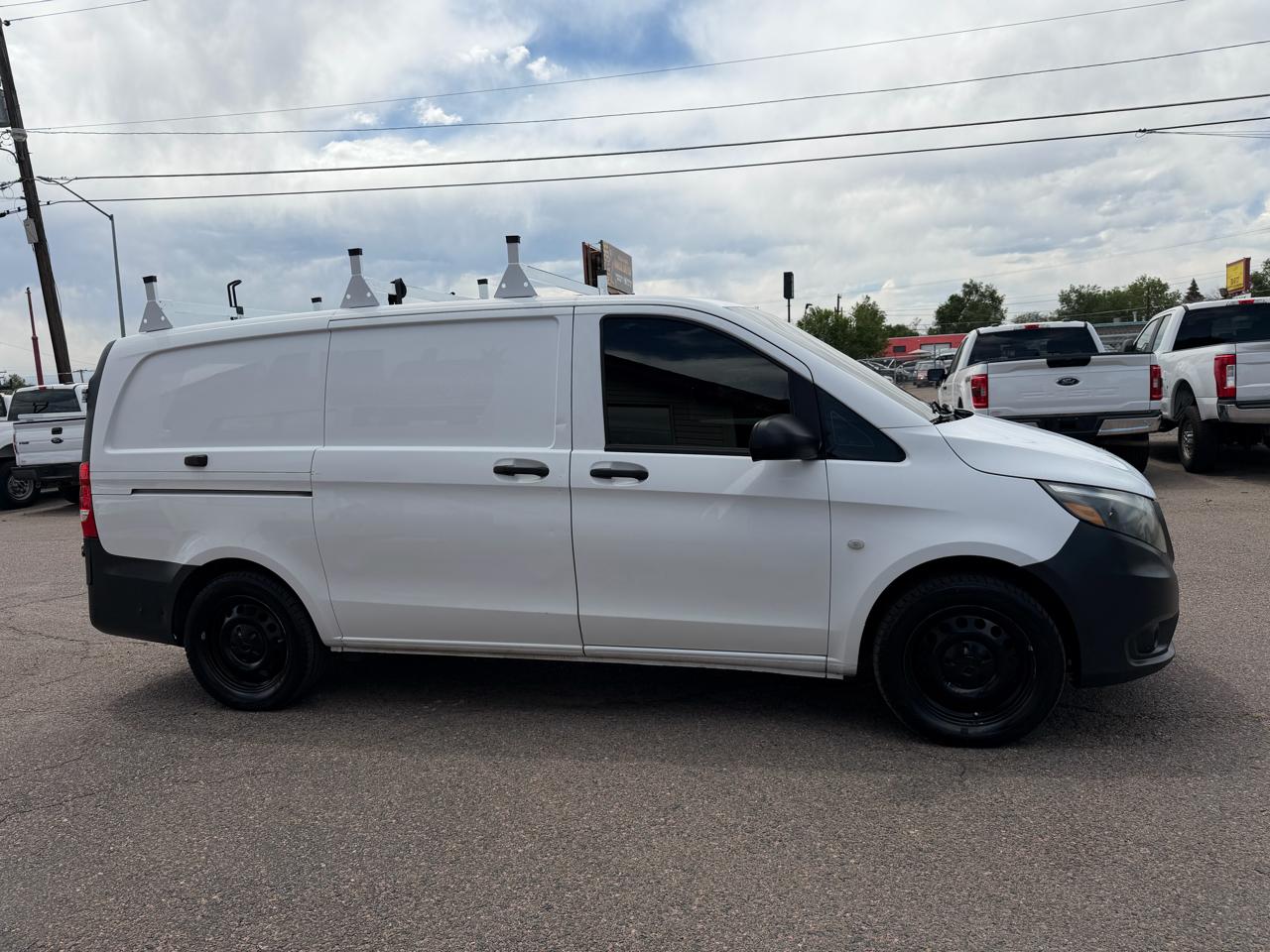 2016 Mercedes-Benz Metris Cargo Van RWD 126"