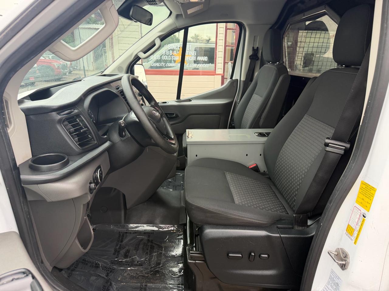 Ford Transit Cargo Van T-150 130" Low Rf 8670 GVWR AWD 2022