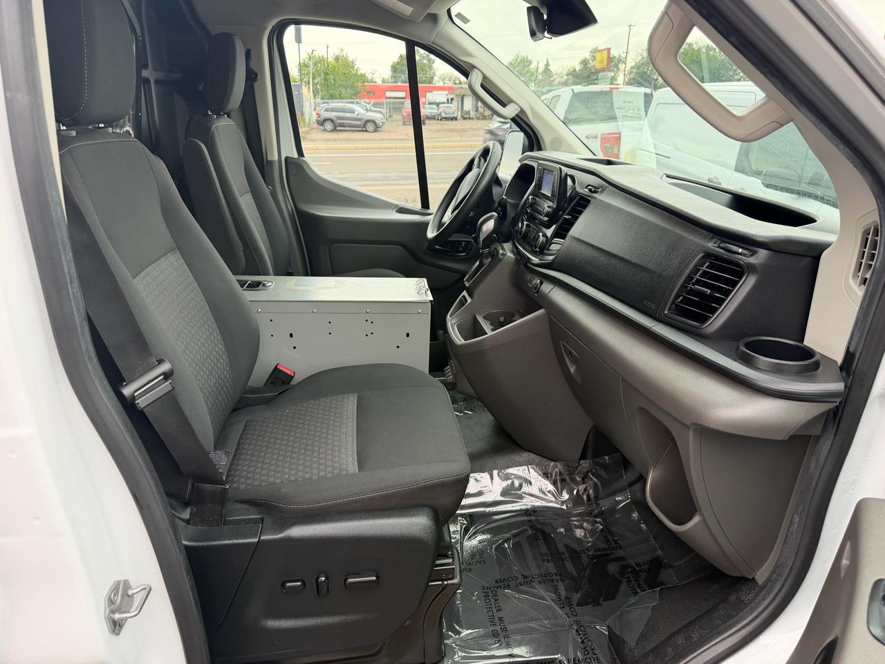 Ford Transit Cargo Van T-150 130" Low Rf 8670 GVWR AWD 2022