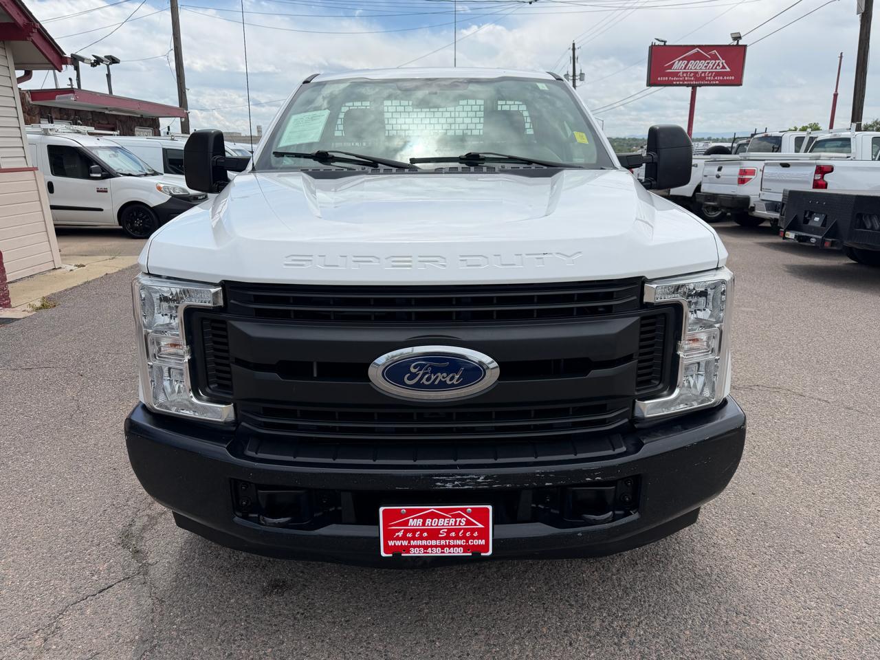Ford Super Duty F-250 SRW XL 2WD Reg Cab 8' Box 2018