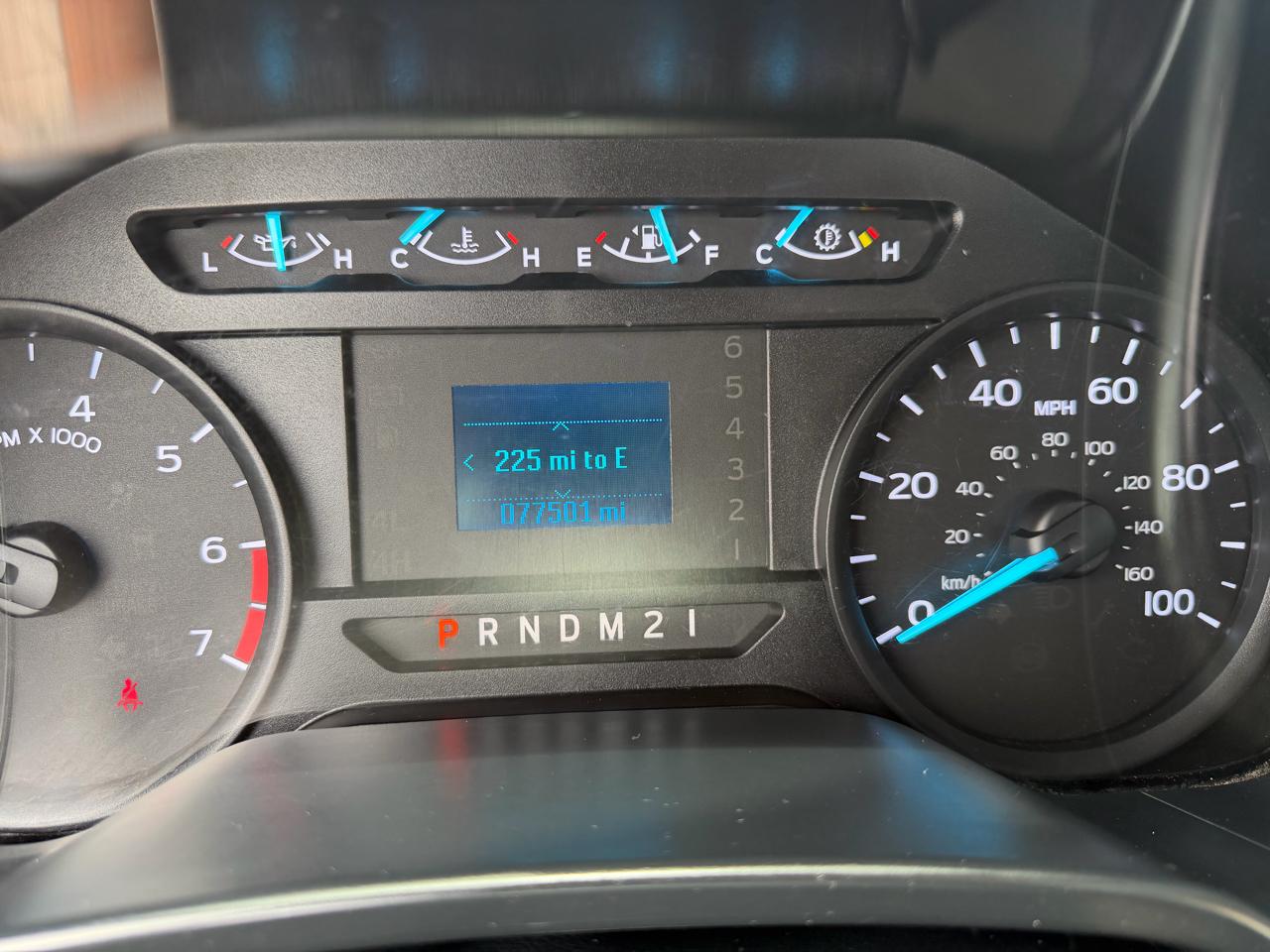 Ford Super Duty F-250 SRW XL 2WD Reg Cab 8' Box 2018