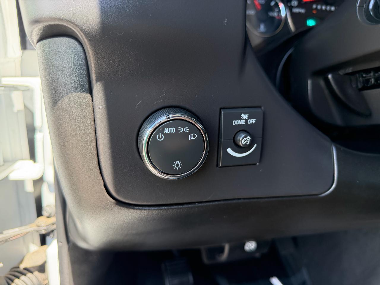 GMC Savana Cargo Van RWD 2500 135" 2024