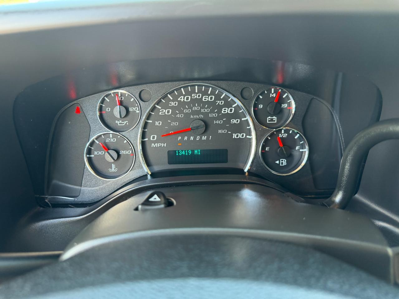 GMC Savana Cargo Van RWD 2500 135" 2024