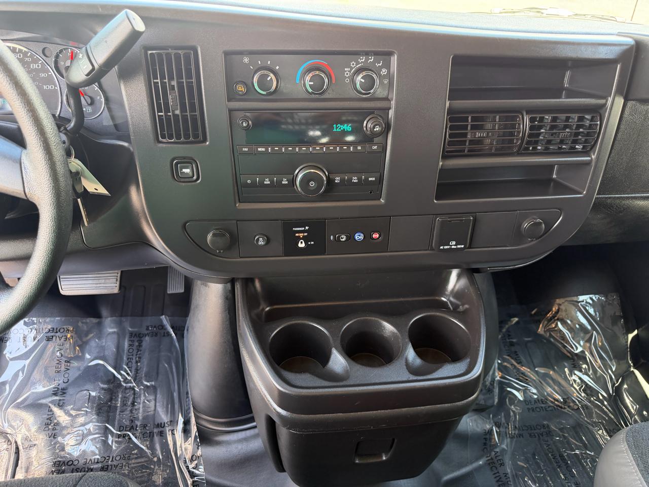 GMC Savana Cargo Van RWD 2500 135" 2024