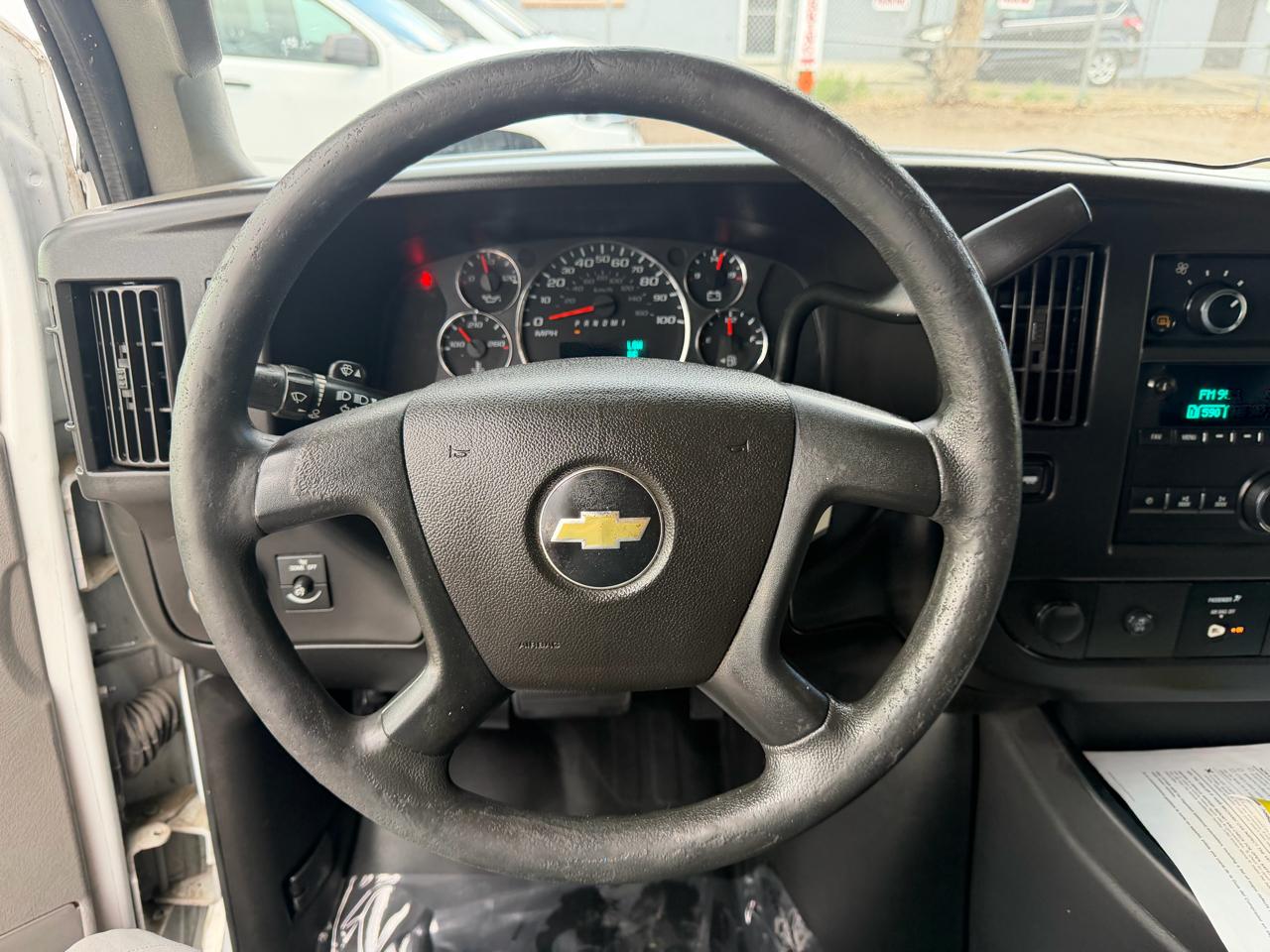 Chevrolet Express Cargo Van RWD 2500 135" 2021