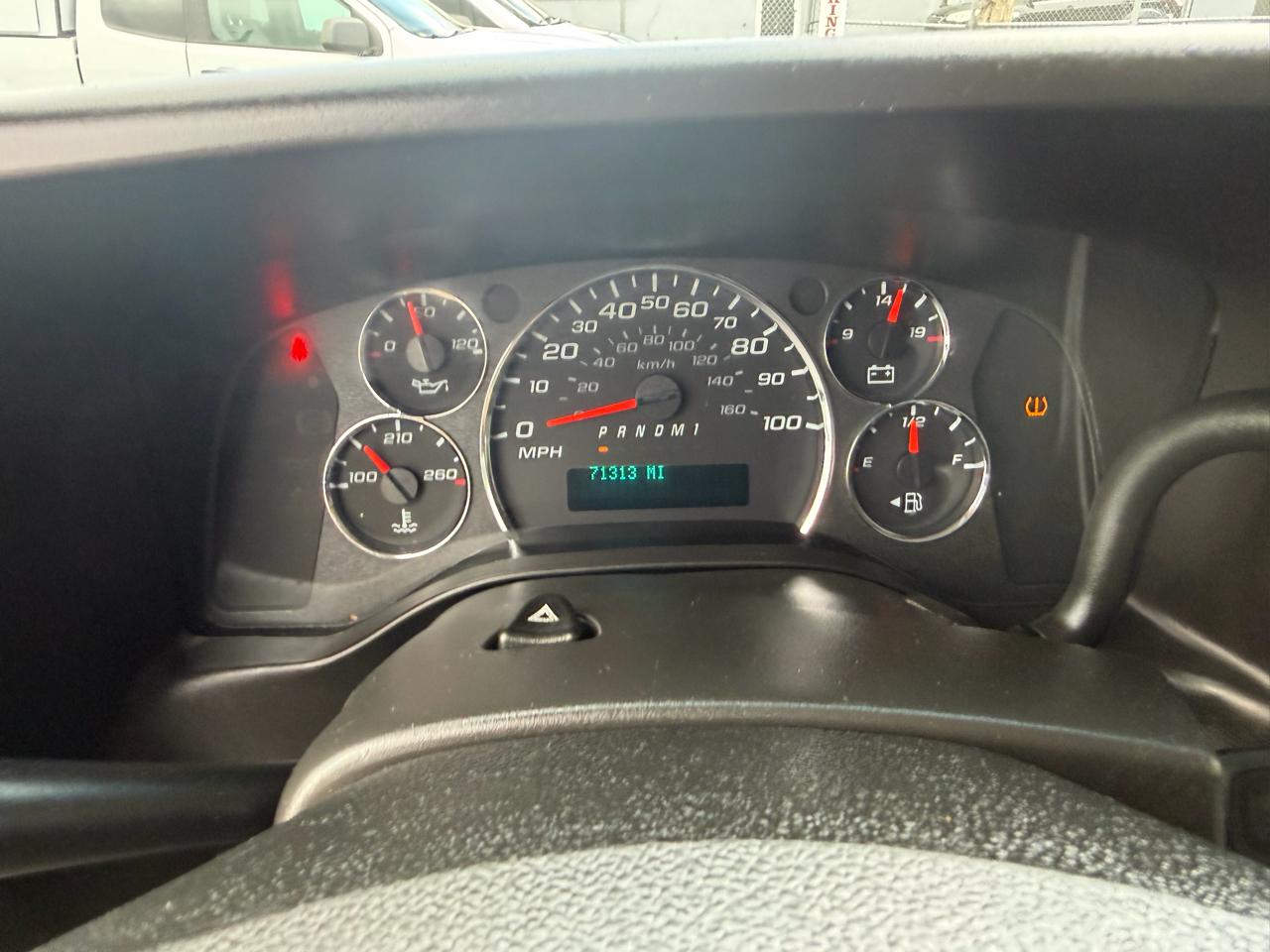 Chevrolet Express Cargo Van RWD 2500 135" 2021