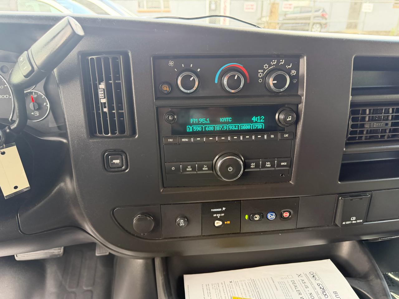 Chevrolet Express Cargo Van RWD 2500 135" 2021
