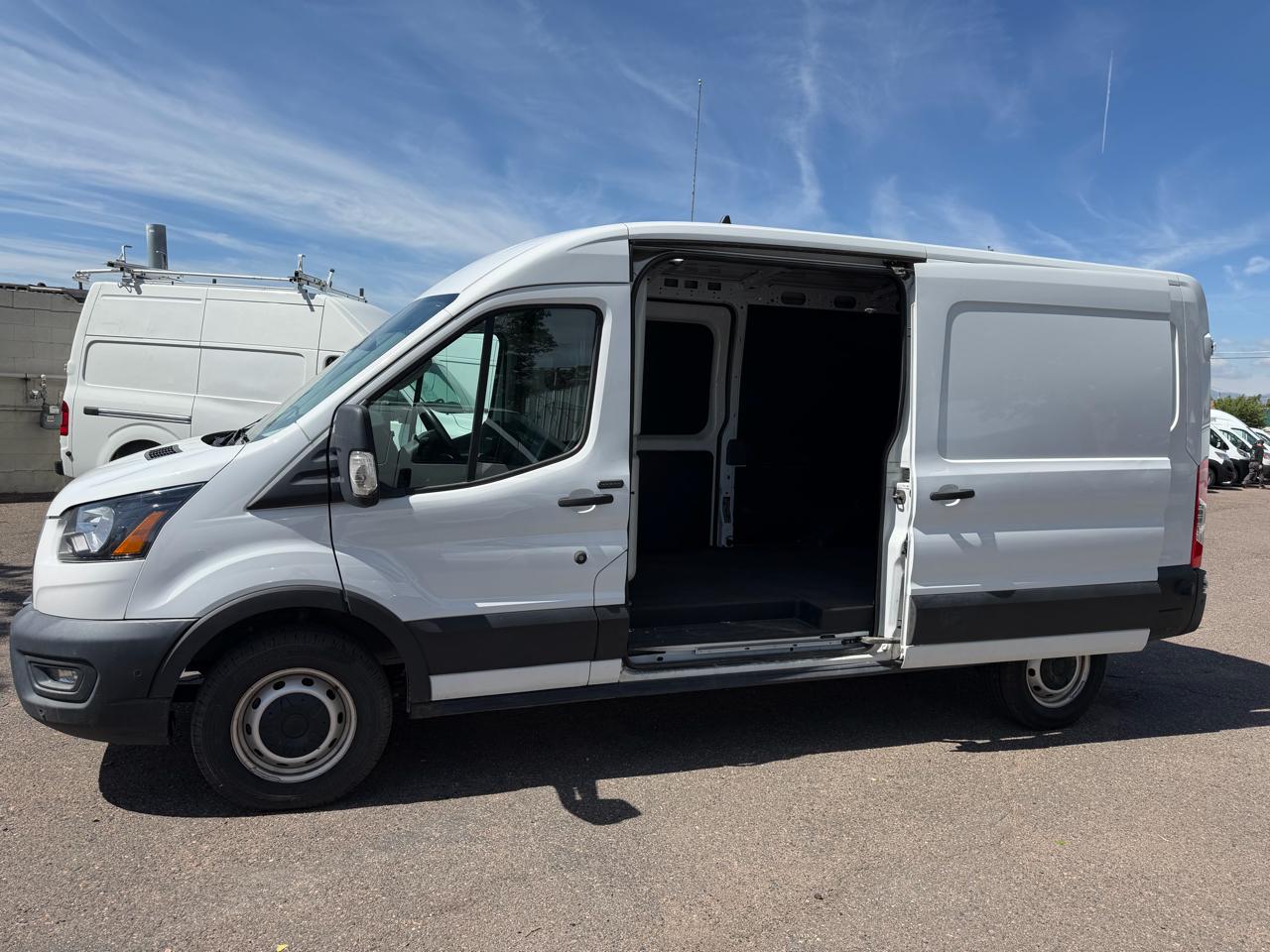 Ford Transit Cargo Van T-250 148" Med Rf 9070 GVWR RWD 2020