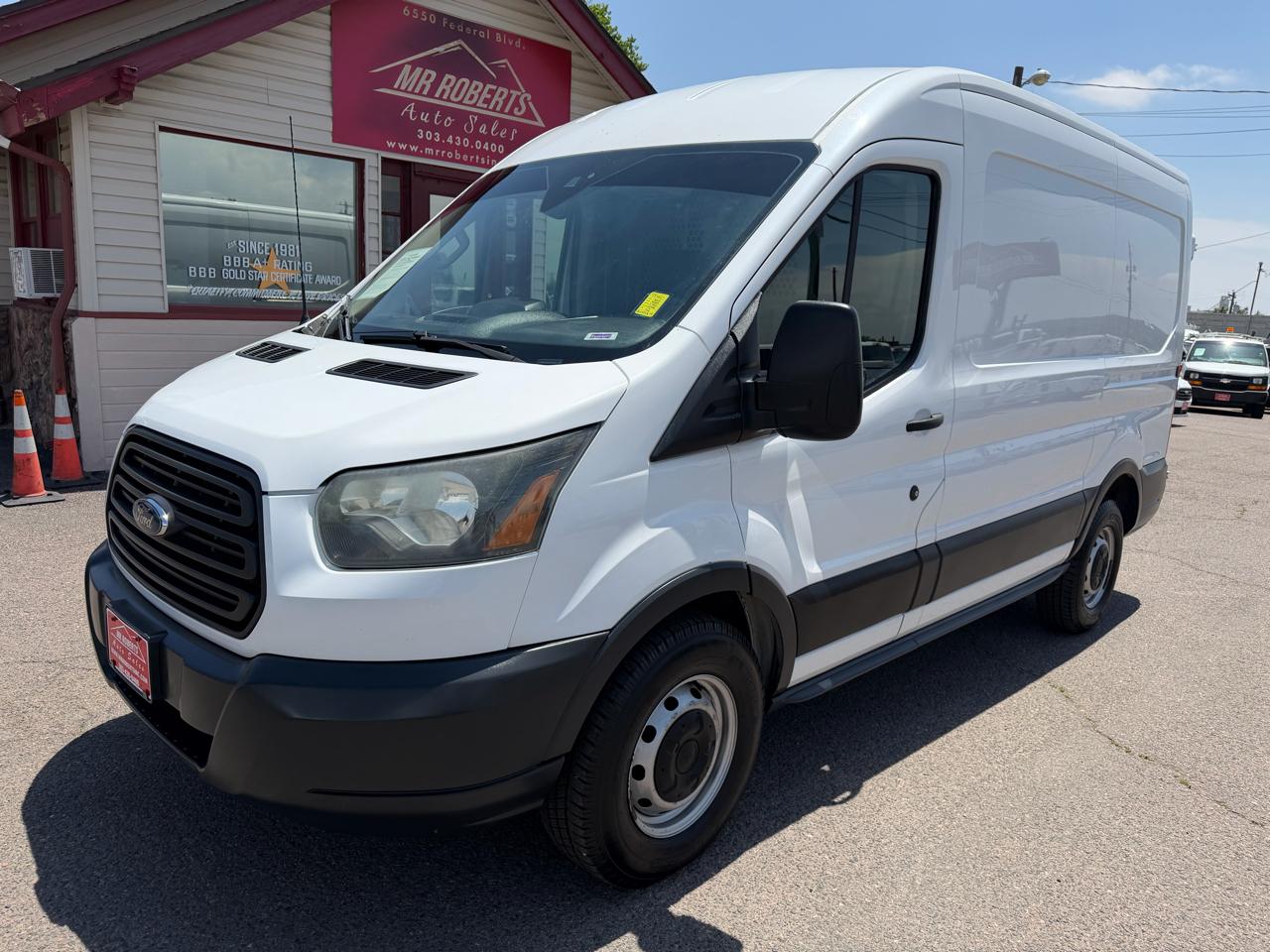 Ford Transit Cargo Van T-250 130" Low Rf 9070 GVWR RWD 2016