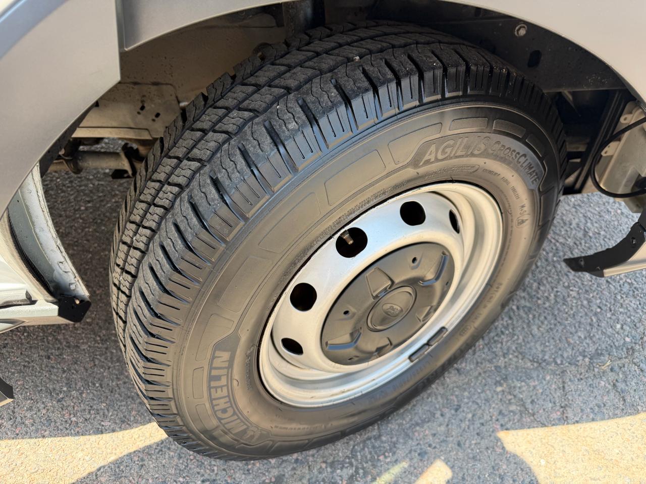 Ford Transit Cargo Van T-250 130" Low Rf 9070 GVWR RWD 2016