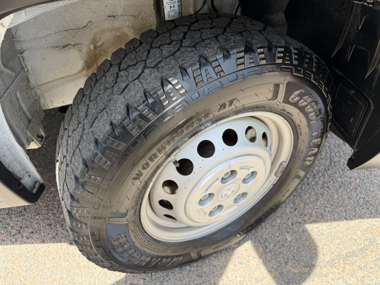 RAM ProMaster Cargo Van Tradesman 2500 High Roof 159" WB w/Pass Seat 2024