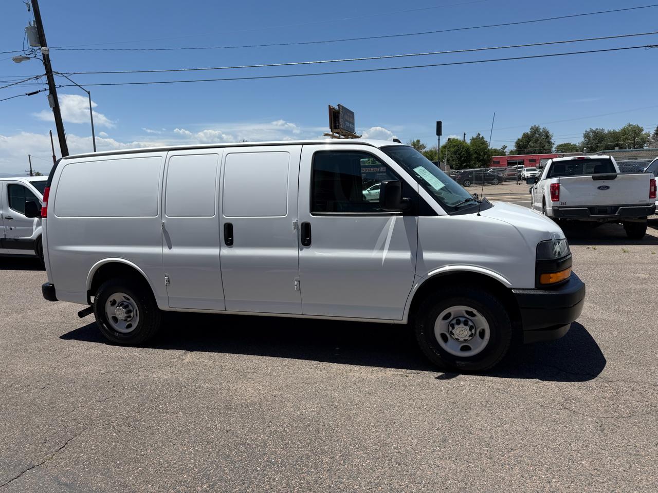 2021 Chevrolet Express Cargo Van RWD 2500 135"