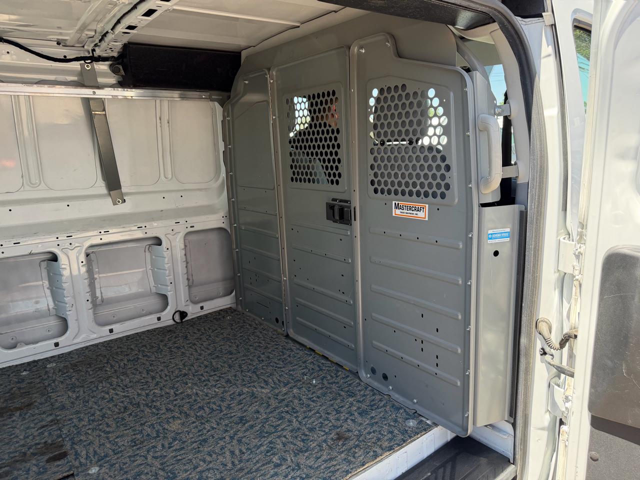 Ford Transit Cargo Van T-150 130" Low Rf 8600 GVWR Swing-Out RH Dr 2016