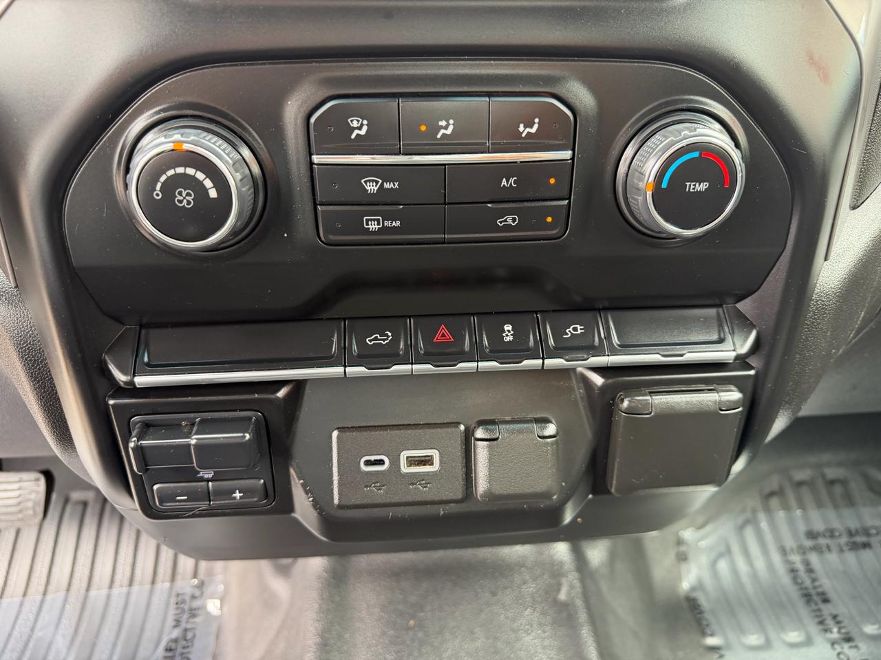 Chevrolet Silverado 2500HD 4WD Reg Cab 142" Work Truck 2022