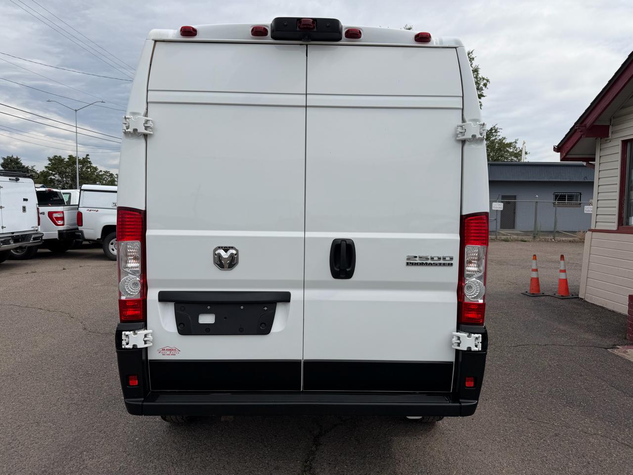 RAM ProMaster Cargo Van Tradesman 2500 High Roof 159" WB w/Pass Seat 2024