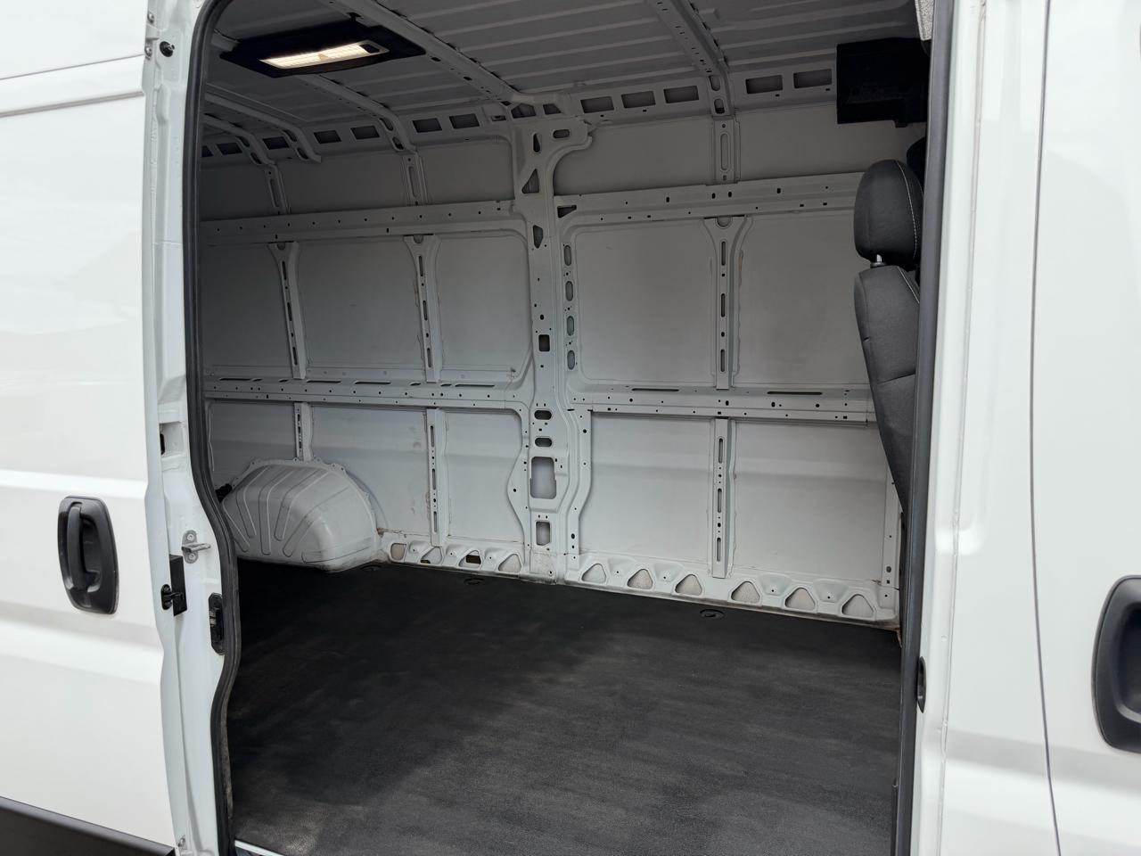 RAM ProMaster Cargo Van Tradesman 2500 High Roof 159" WB w/Pass Seat 2024