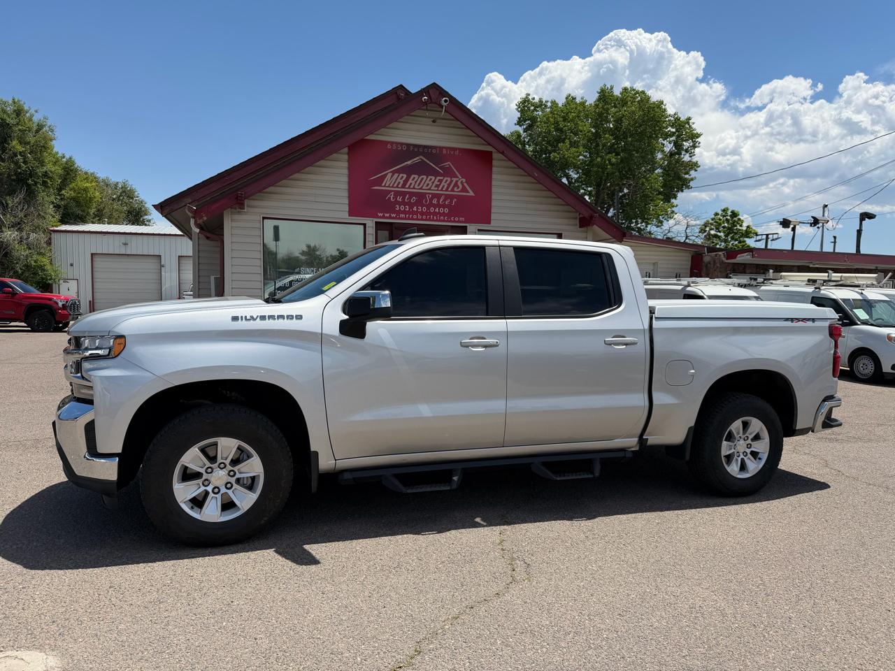 Chevrolet Silverado 1500 4WD Crew Cab 147" LT 2019