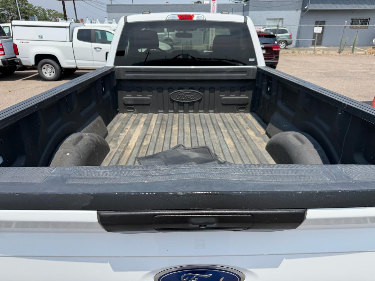 Ford F-150 XLT 4WD Reg Cab 8' Box 2023